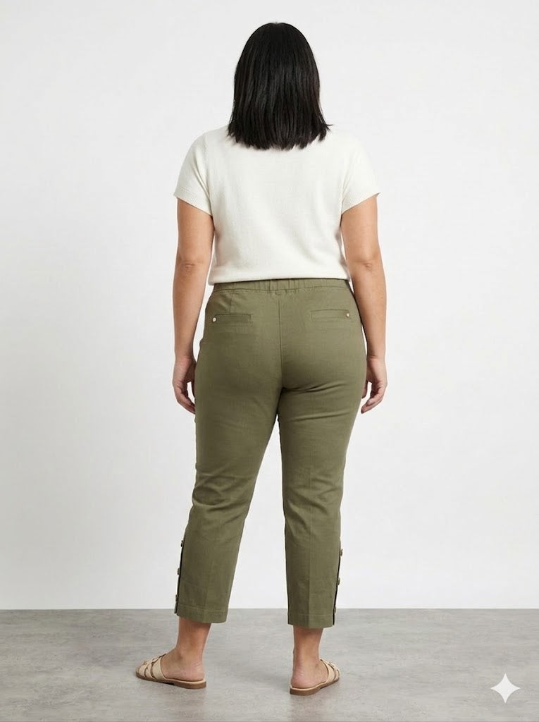 Chino Pants with Button-Hem Detail Sissus