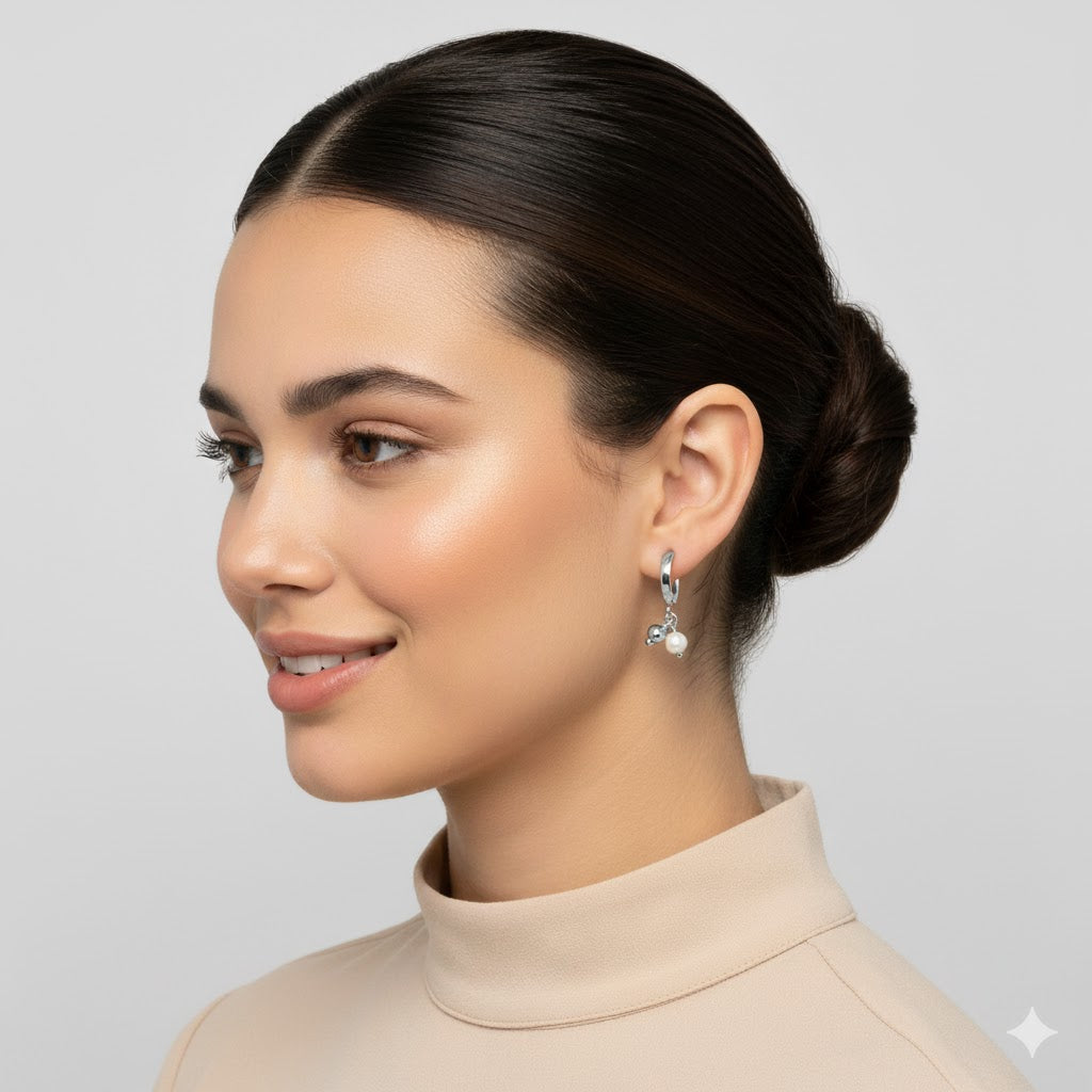 Minimalist Pearl Earring Jetlag