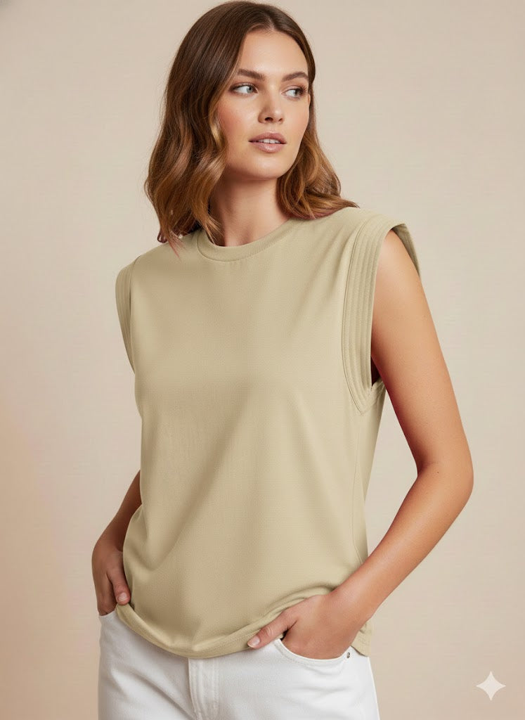 Structured Shoulder Muscle Top Lez a Lez