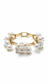Gold Bracelet with Round Pearl Pendants Jetlag