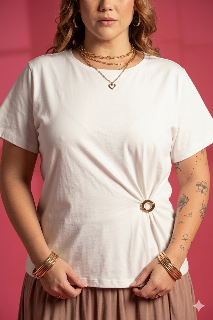 T-shirt com detalhes dourados Quattro Venti
