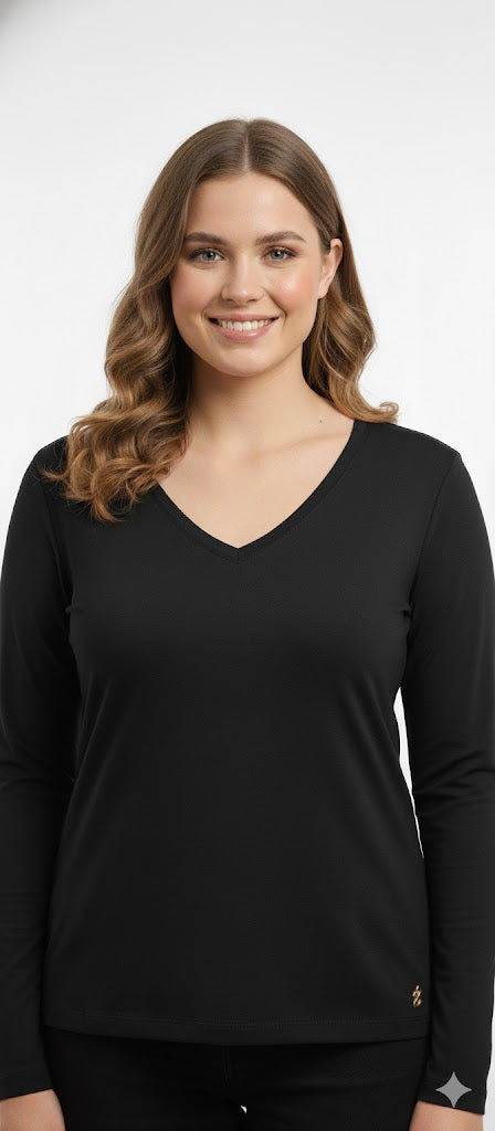 Essential V-Neck Long Sleeve Tee Quattro Venti